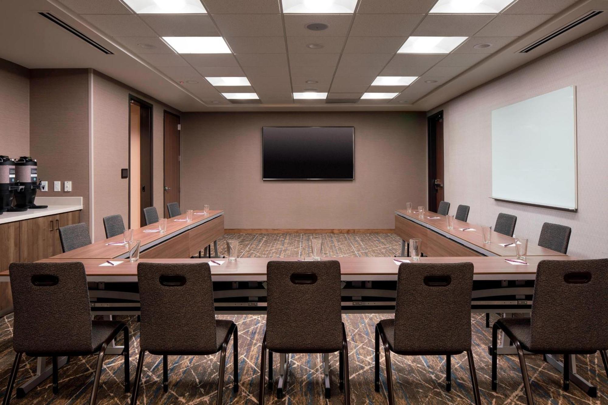 Residence Inn By Marriott Boulder Canyon Boulevard Экстерьер фото