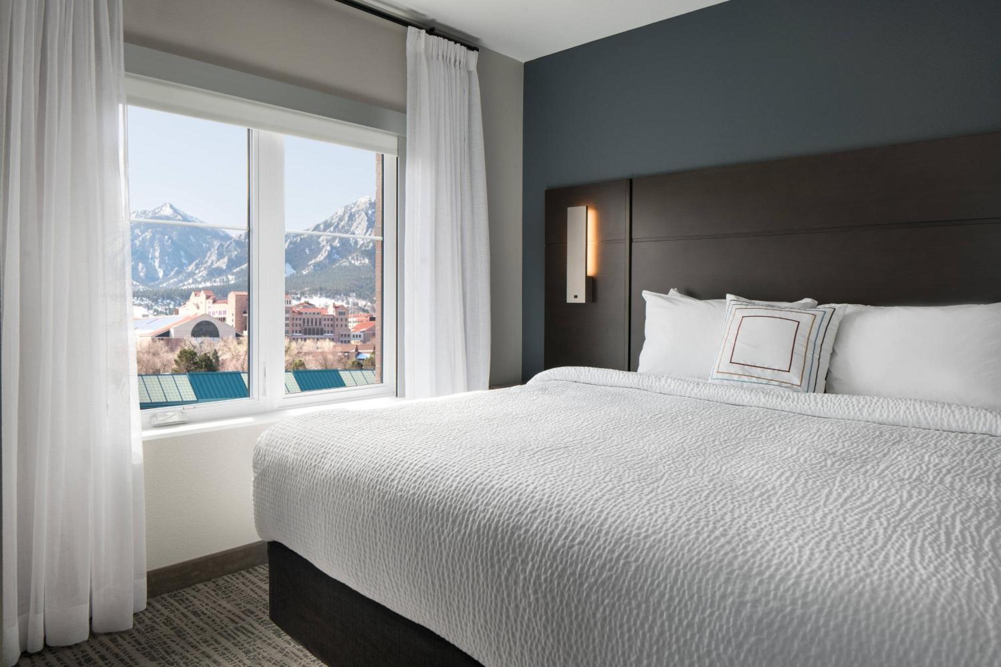 Residence Inn By Marriott Boulder Canyon Boulevard Экстерьер фото